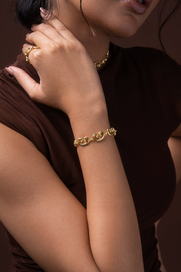 WHIRLE BRACELET