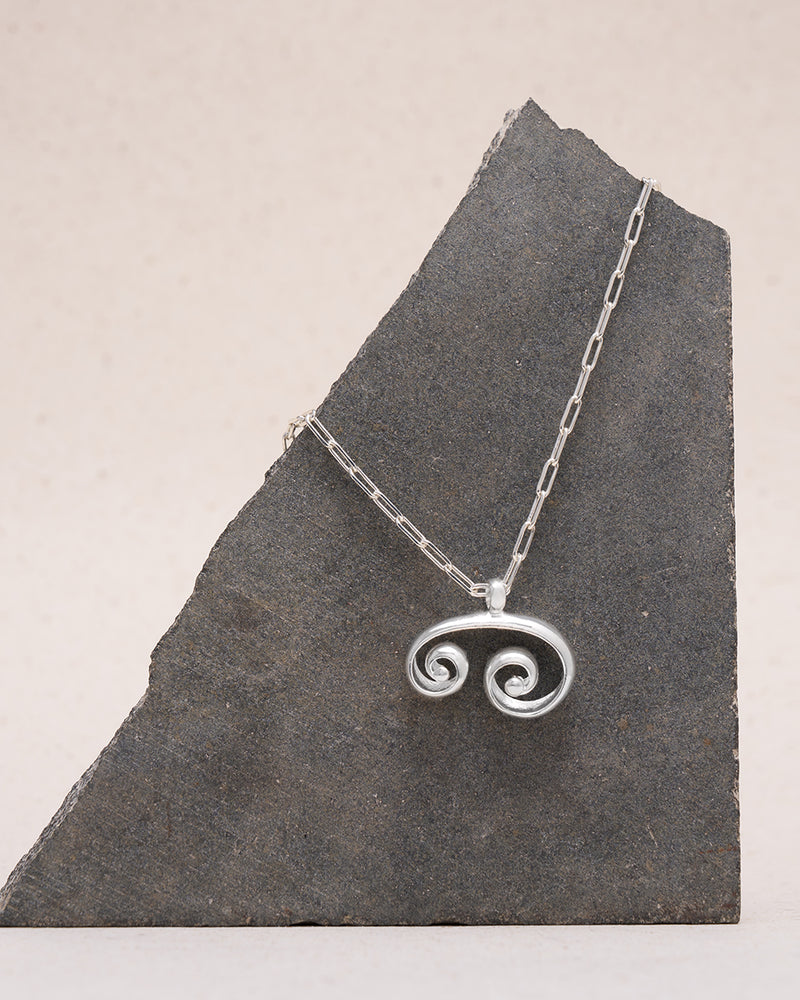 MINARCH NECKLACE